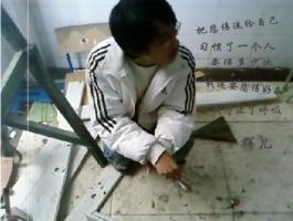 一夜空梦的头像