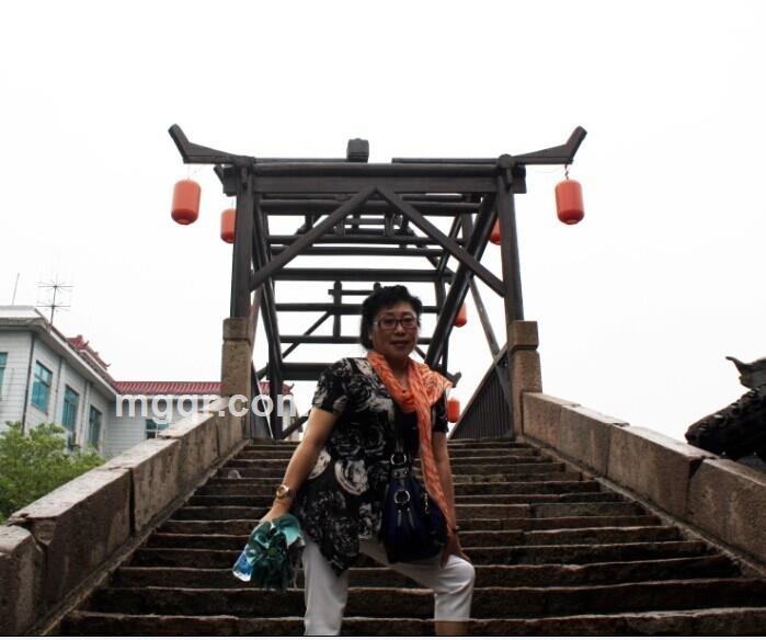 希茜玫瑰的头像