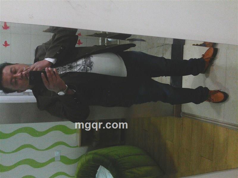 向天空祈祷的头像