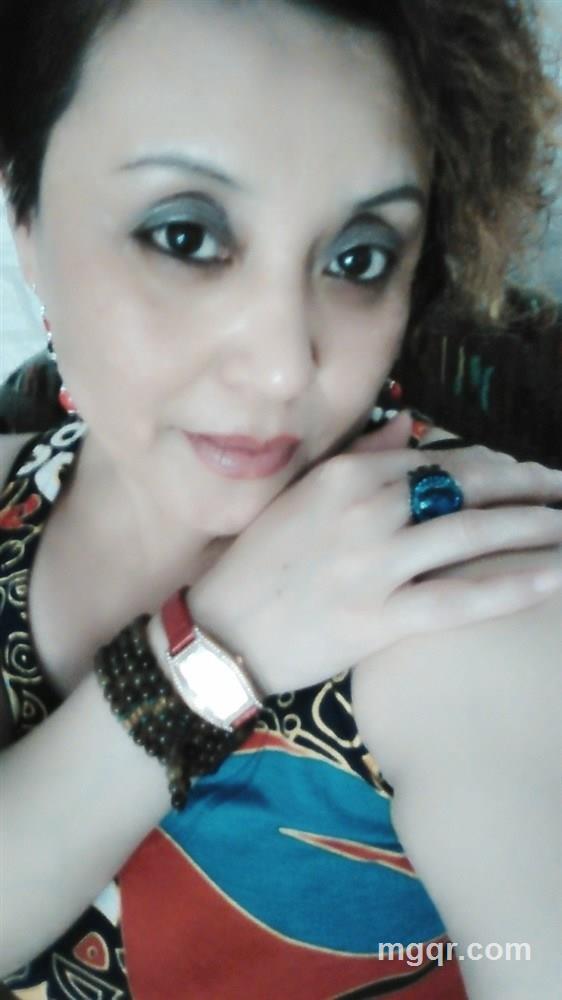 爱文字的女人的头像