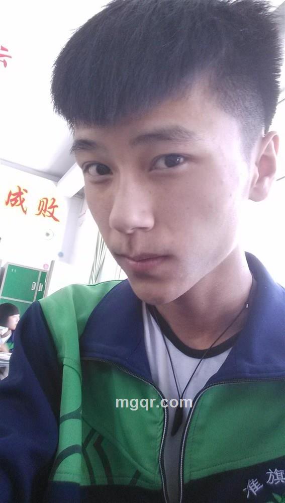 相逢那场雨季的头像