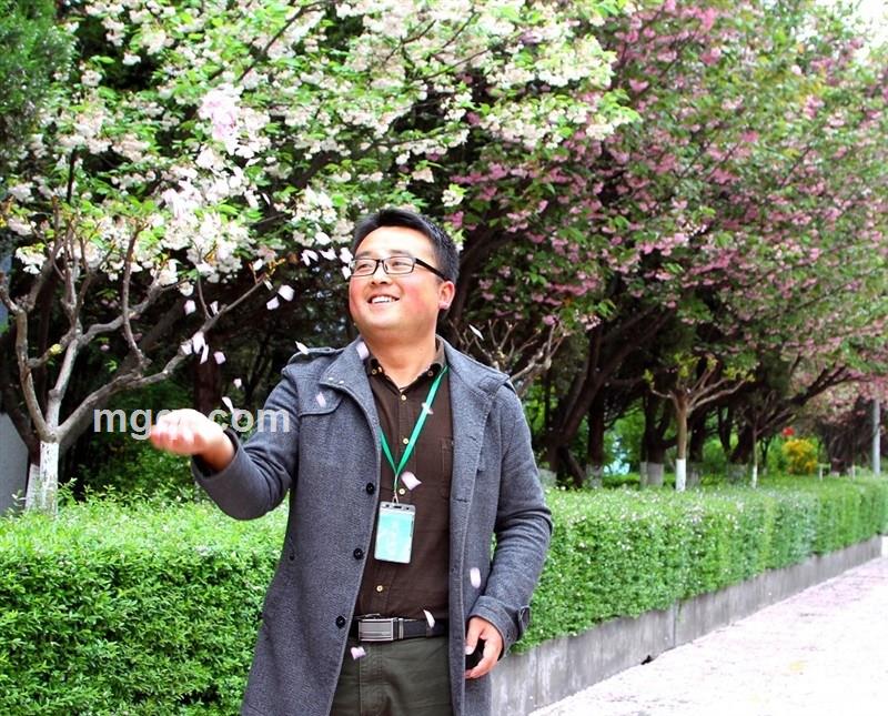 深巷烟雨的头像