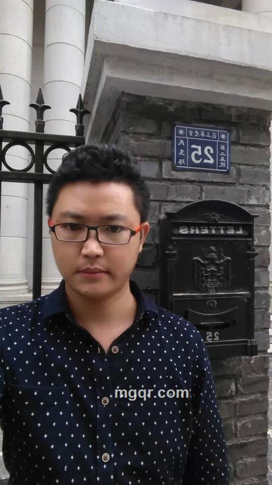 不一个人孤单的头像