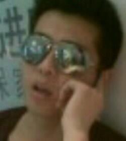 寂寞放纵的头像