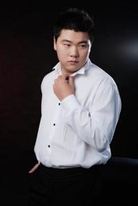 告别孤单的男人的头像