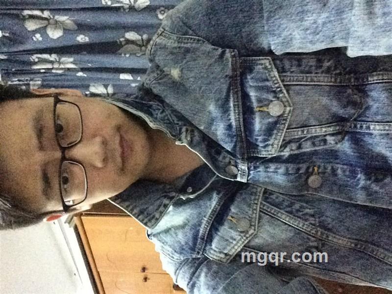 W一起溜溜吧丝丝而散的头像