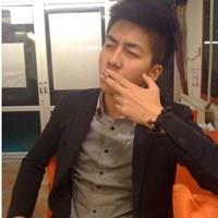 W不是很帅的帅哥的头像