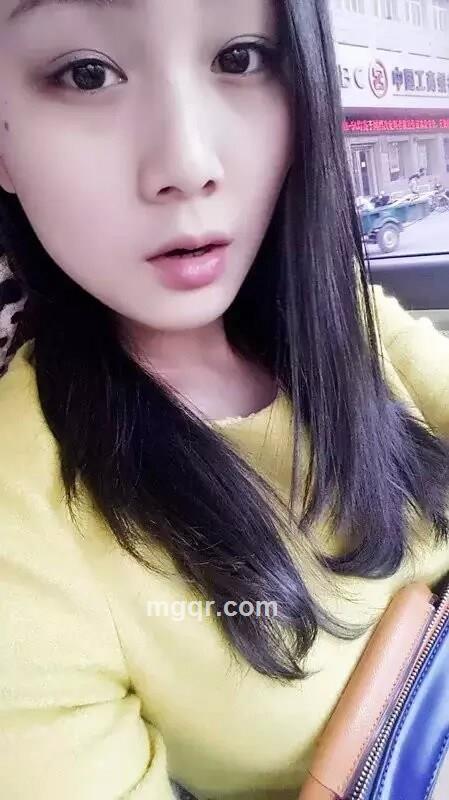 花不见叶 .的头像