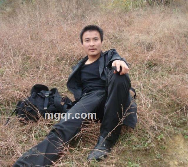 天蓝水澈的头像