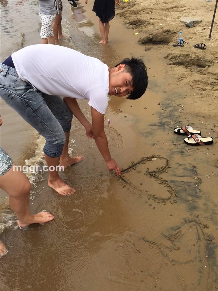 小雨。。。。的头像