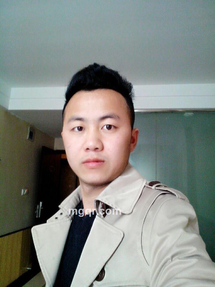 单身忆族的头像