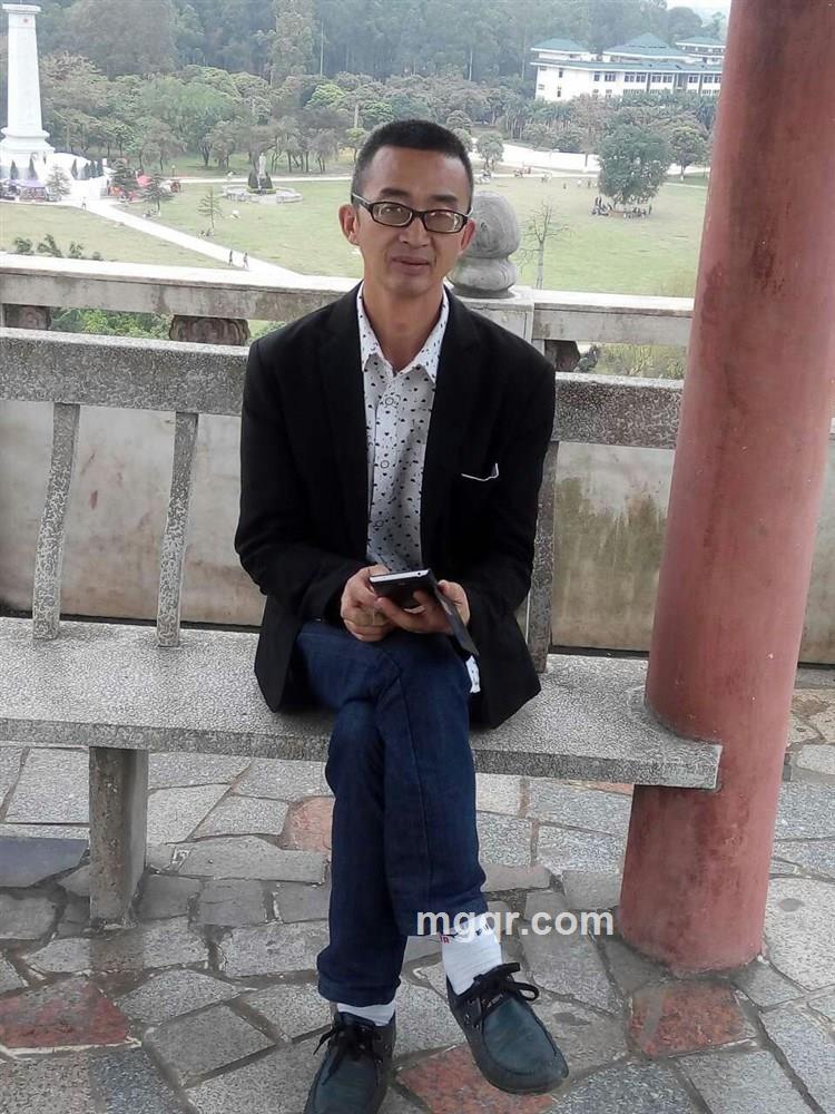 孤独人的头像