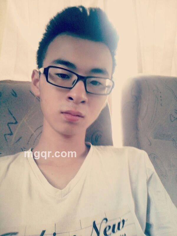 晨曦之中的头像