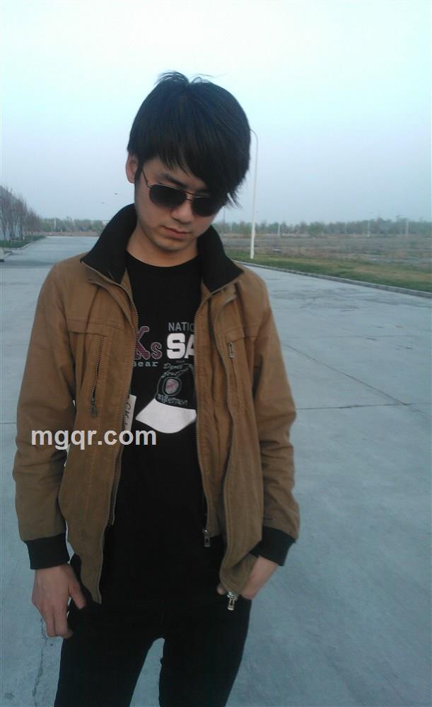 白色秋天的头像