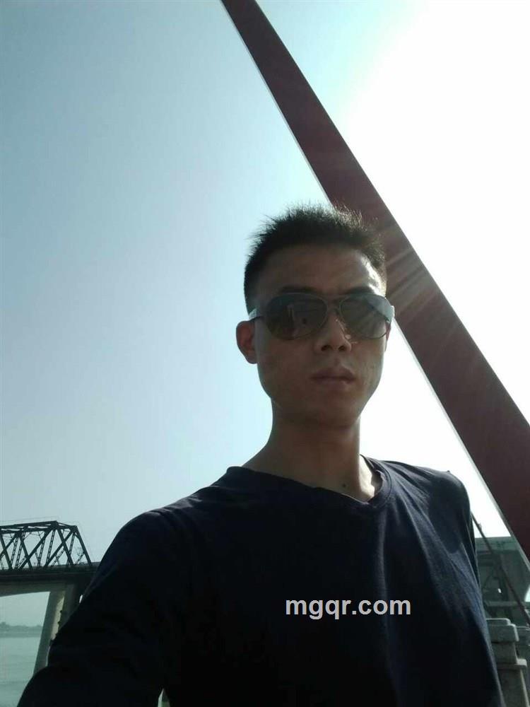 夜深的吻的头像