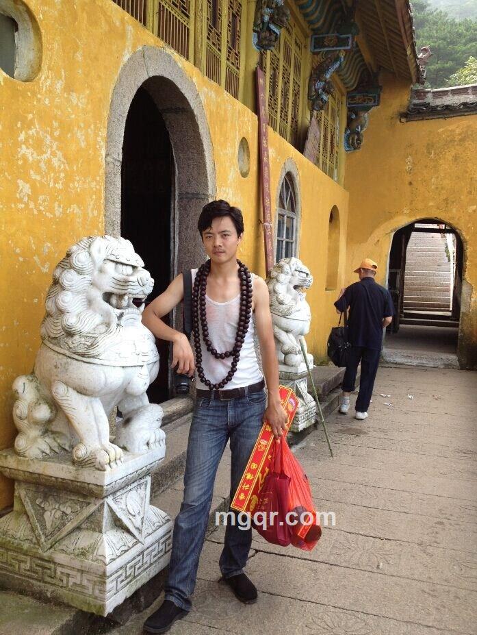 夜夜夜，潮的头像