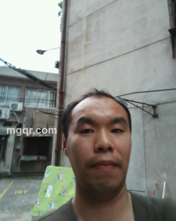 单身情男孩的头像