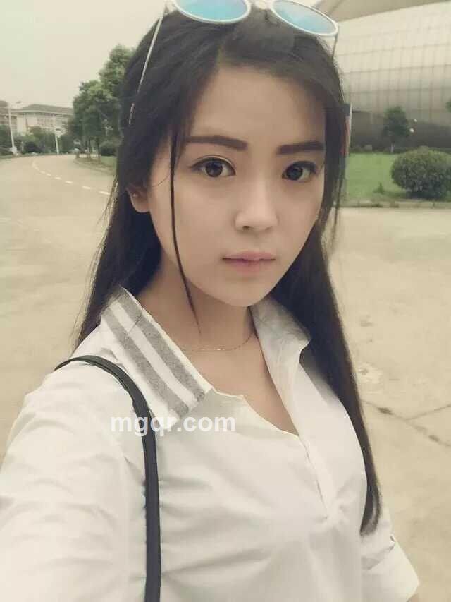 带刺的玫瑰丶的头像