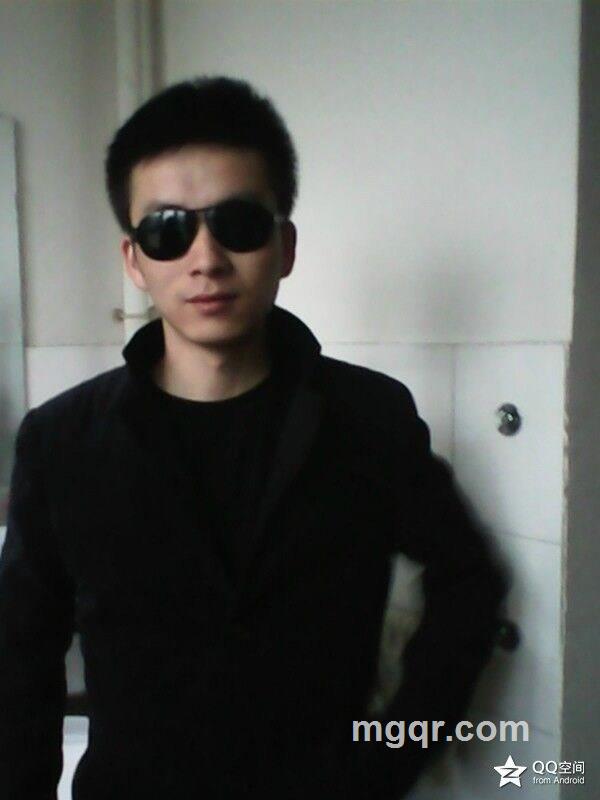 旧人空巷的头像