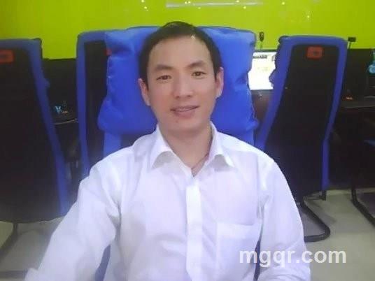 爱不需要商量的头像