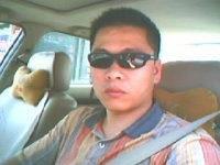 简约男壮的头像