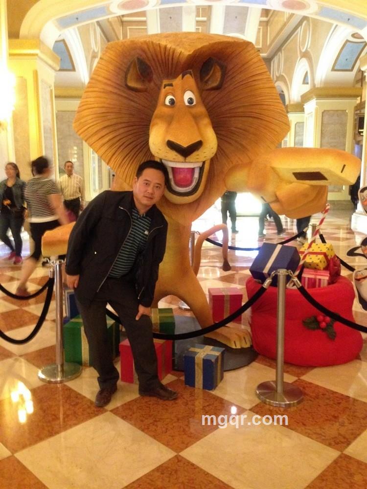 一个人无聊两个人浪漫的头像