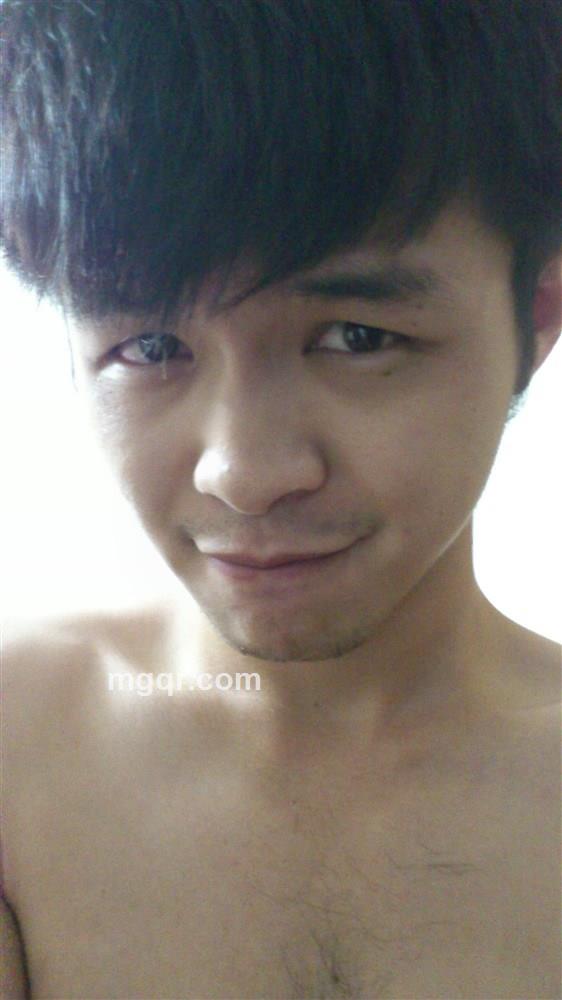 雨中的神的头像