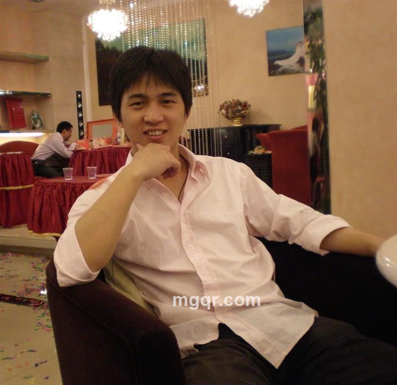 街上的纸屑的头像