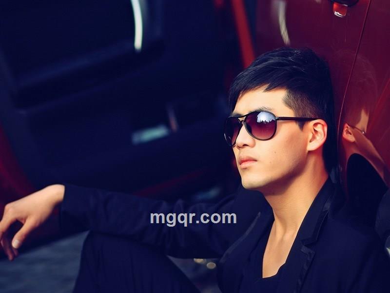 半生浮萍的头像