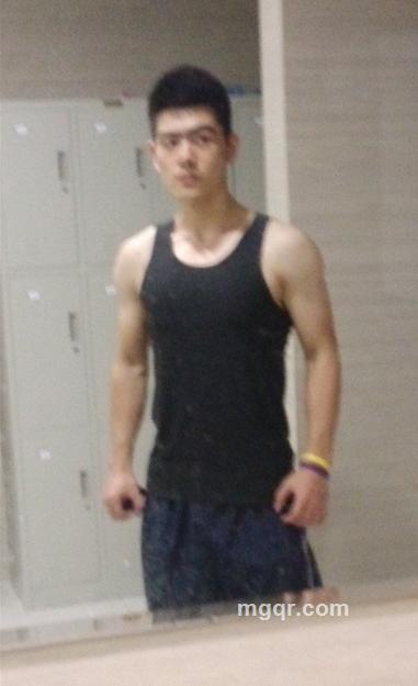 寂寞进来看看介绍的头像