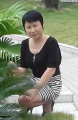 月朦胧夜朦胧的头像