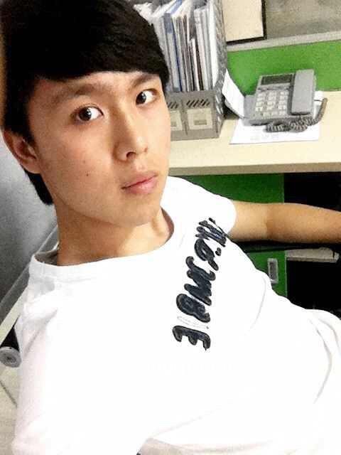 随风而逝灬灬的头像