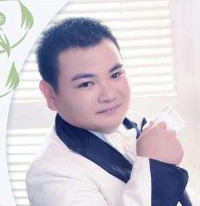 蓝天翱翔的头像