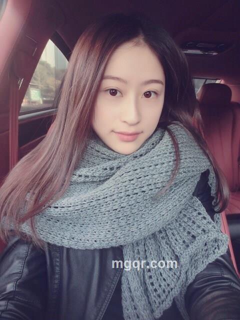 _拾影、片碎的头像