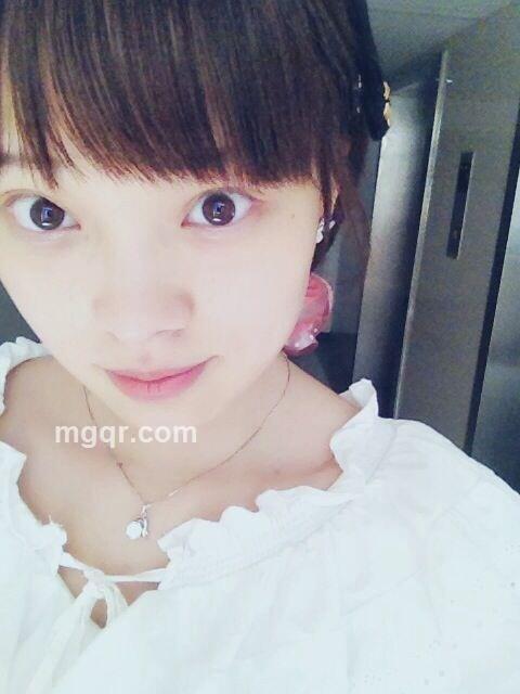 小手冰凉啊啊的头像