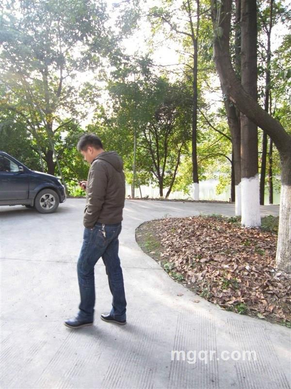 人生岔道是沧桑的头像