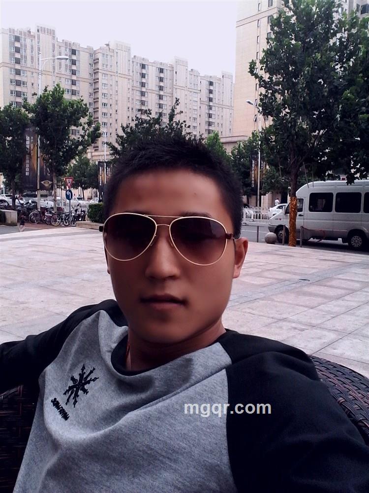 摆在这里的头像