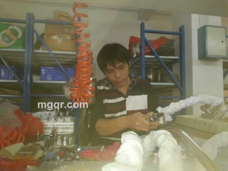 简单爱@认真爱的头像