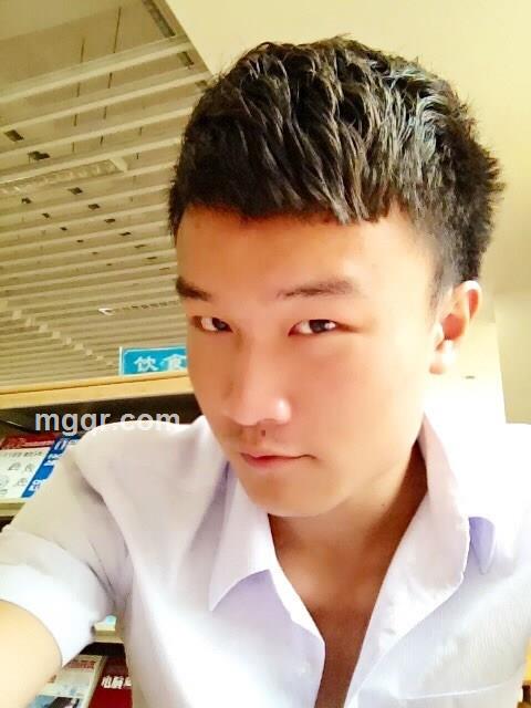 有点小紧张的头像