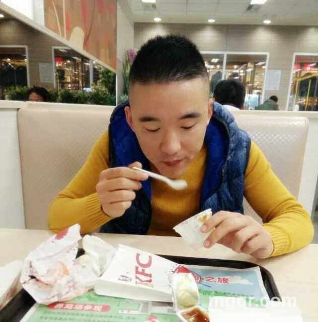 勿忘初心999的头像