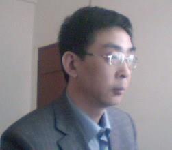 雨中の雪的头像