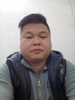 闷闷的季节的头像