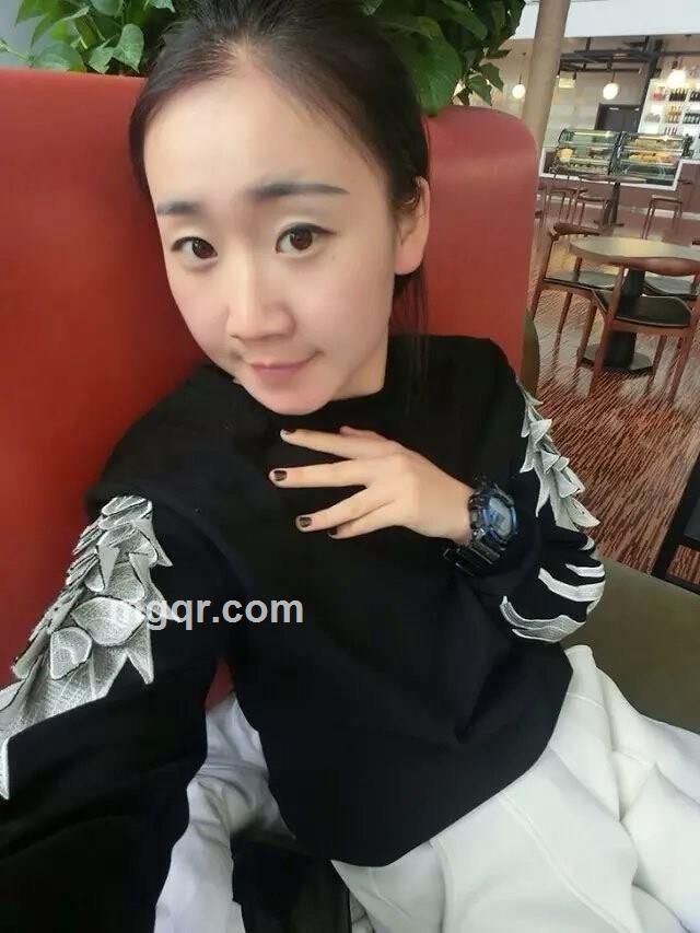 仰世唱情歌的头像