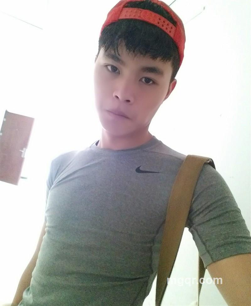 帅气的水龙头的头像