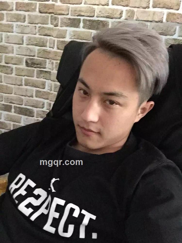 今天星期一的头像