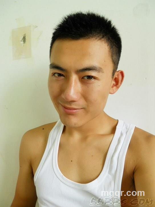 外号吕小布的头像