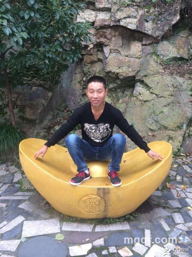 哈哈哈少莱的头像