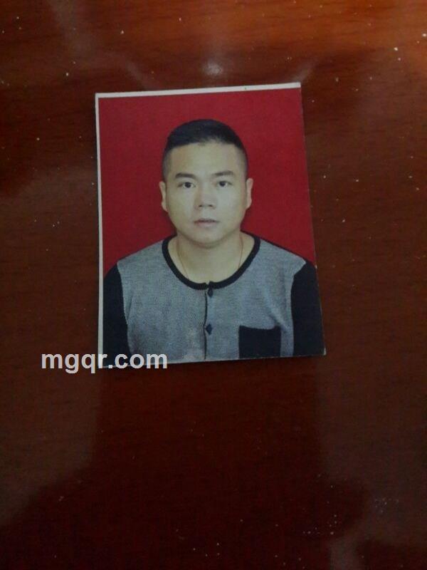 月亮上的蜡烛的头像