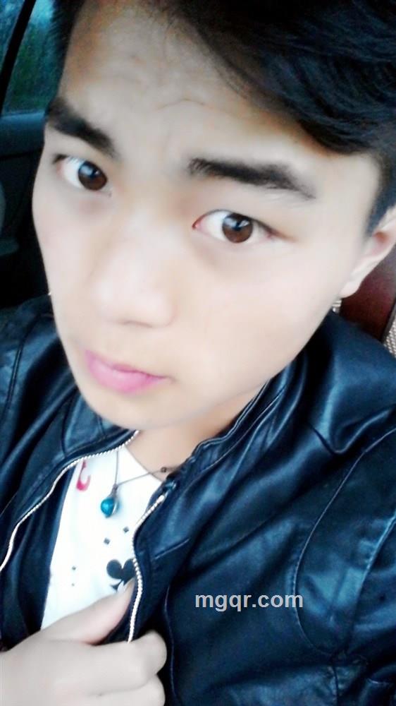 这样一个男人的头像