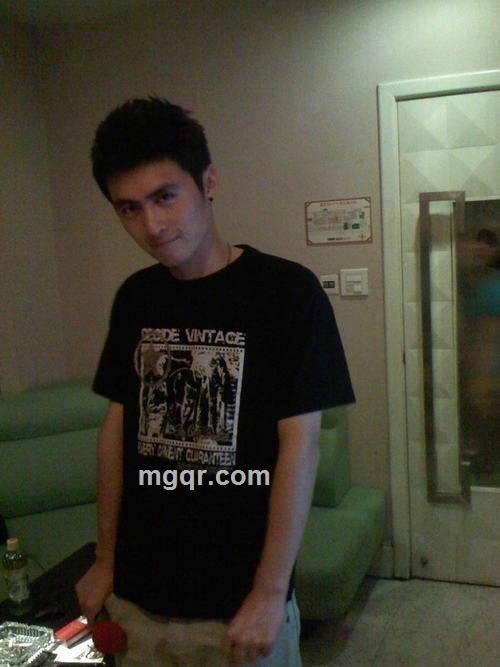 DSAJKFHUWEH的头像